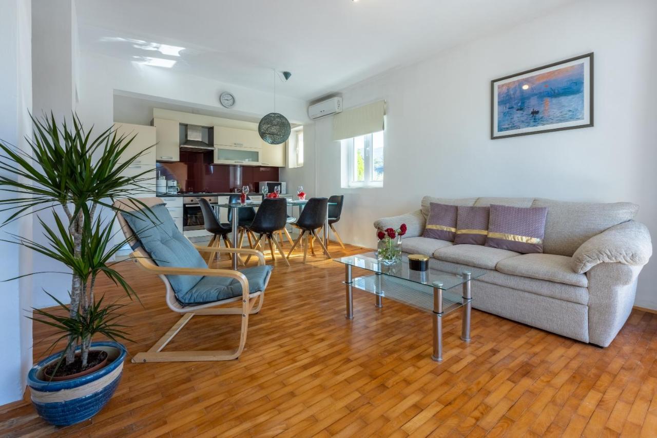 Apartments Marija Crikvenica Buitenkant foto